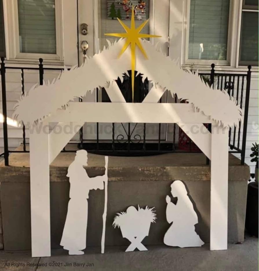 A Woodworking Paper Pattern To Make This 6ft Tall 6ft Wide Nativity Scene Yard Art Scene You Make From One Sheet Of Plywood Amazon